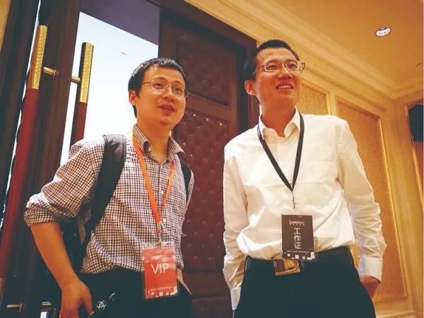 东方汇赢 5000亿，这哥俩燃爆了